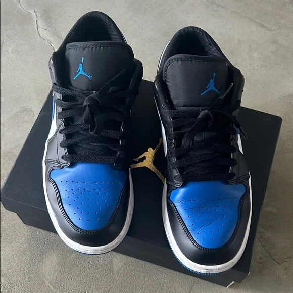 🖤 Jordan 1 Low SE Sneakers